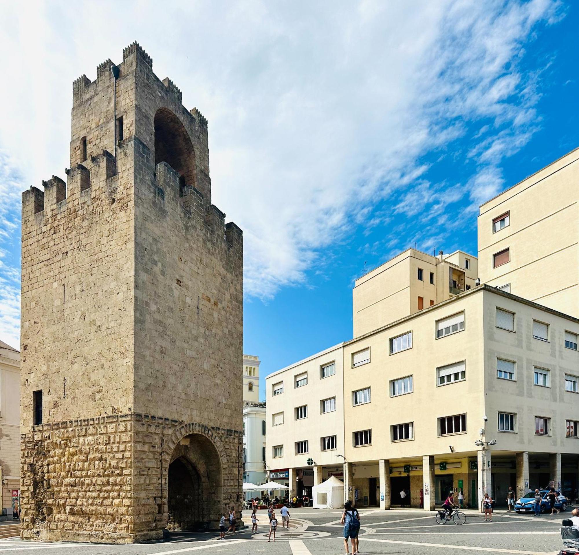 Mamas Hotel Oristano Exterior photo